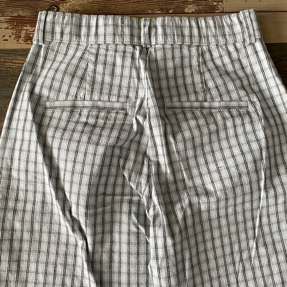 Ultra High Rise Pant - Picture 2 of 5